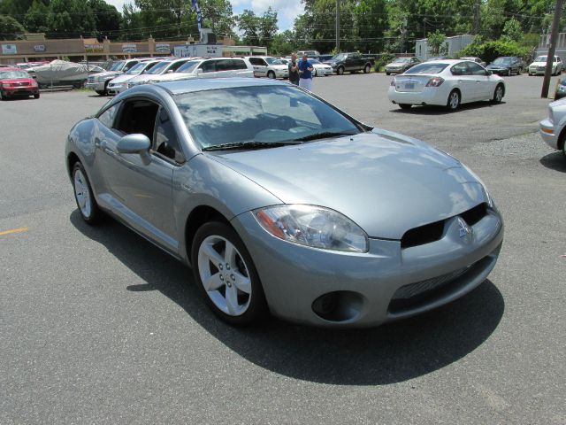 Mitsubishi Eclipse 2007 photo 13