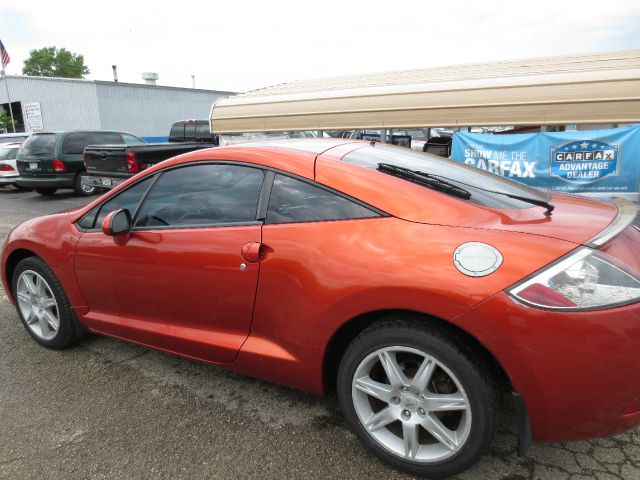 Mitsubishi Eclipse 2007 photo 2