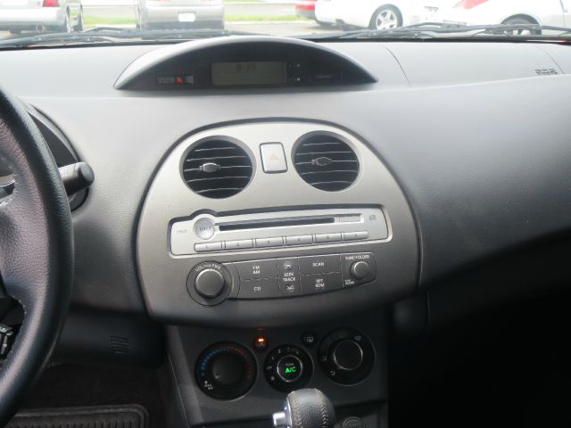 Mitsubishi Eclipse 2007 photo 10