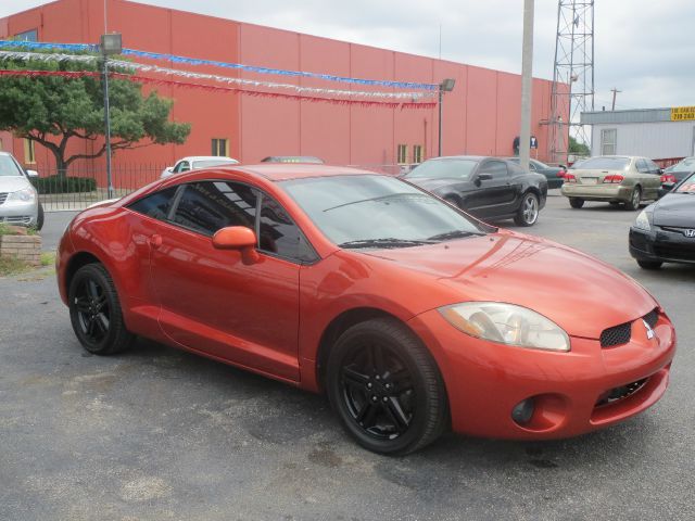 Mitsubishi Eclipse 2007 photo 13