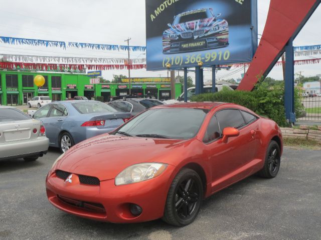 Mitsubishi Eclipse 2007 photo 16