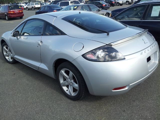 Mitsubishi Eclipse 2007 photo 3