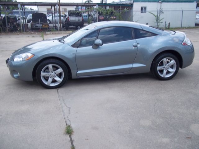 Mitsubishi Eclipse 2007 photo 3