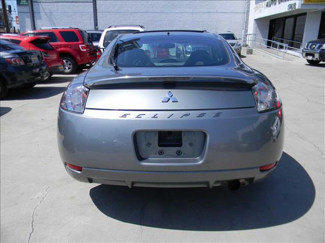 Mitsubishi Eclipse 2007 photo 2