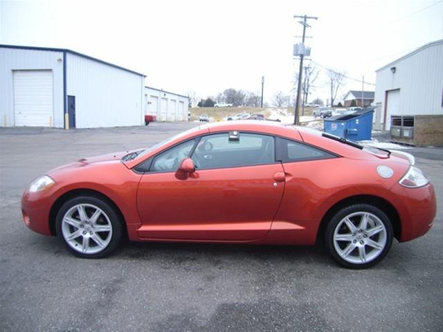 Mitsubishi Eclipse 2007 photo 3