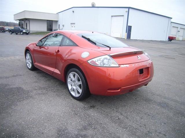 Mitsubishi Eclipse 2007 photo 4