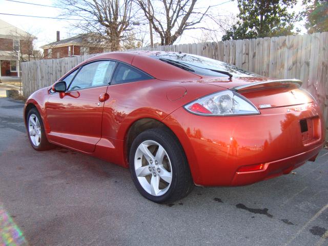 Mitsubishi Eclipse 2007 photo 2