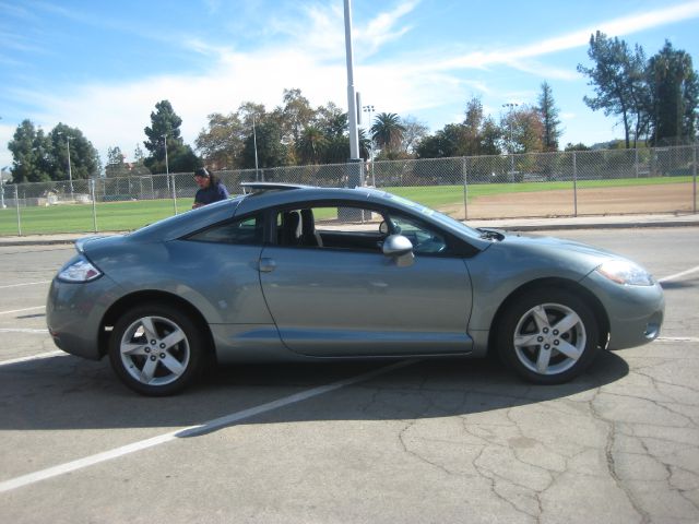 Mitsubishi Eclipse 2007 photo 1