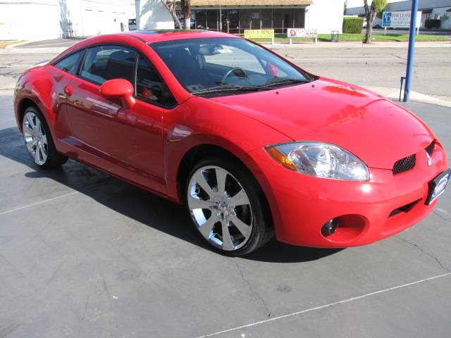 Mitsubishi Eclipse 2007 photo 2