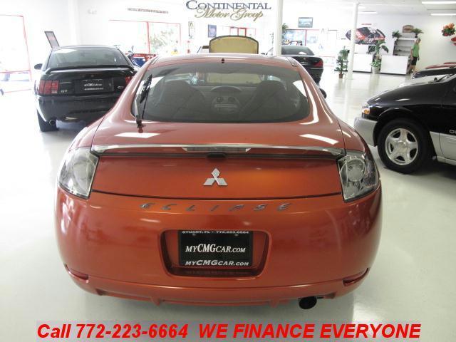 Mitsubishi Eclipse 2007 photo 2