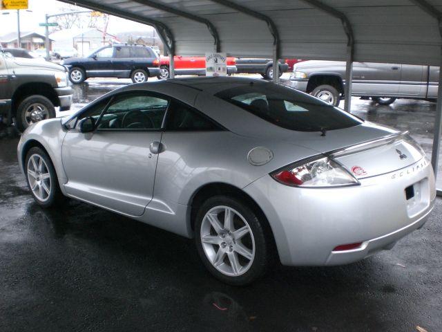 Mitsubishi Eclipse 2007 photo 3