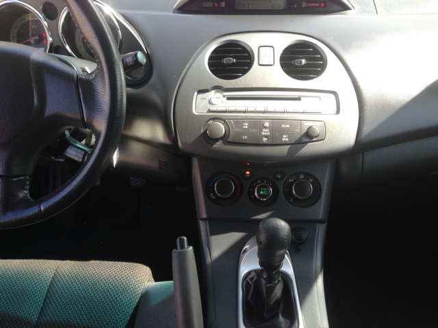 Mitsubishi Eclipse 2008 photo 3