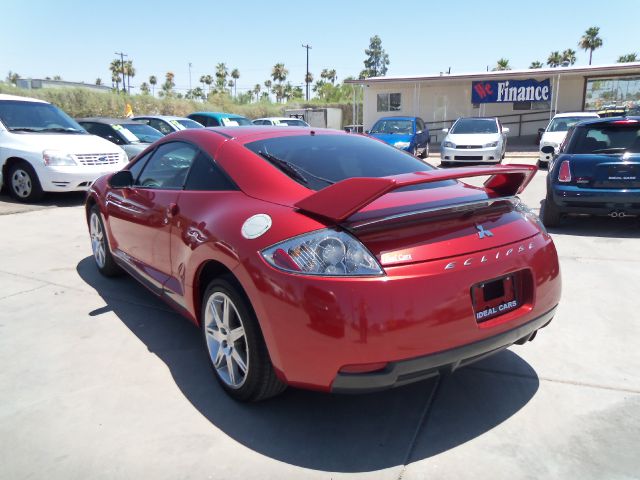 Mitsubishi Eclipse 2008 photo 11