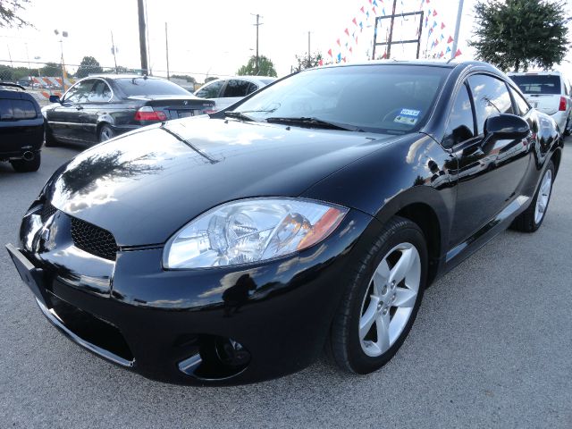 Mitsubishi Eclipse 2008 photo 4