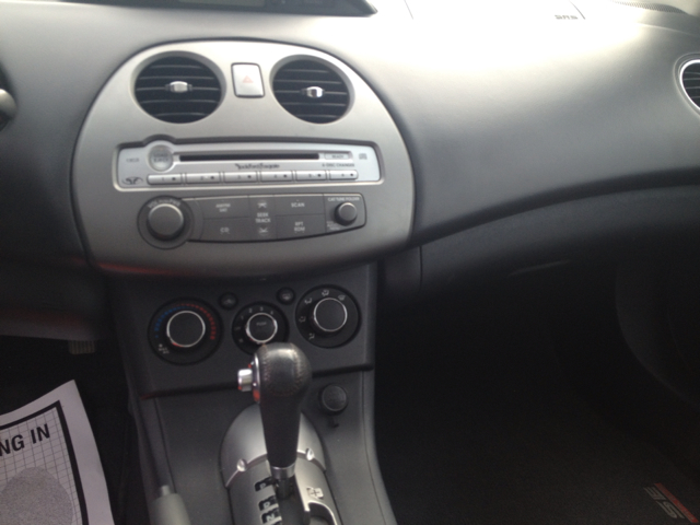 Mitsubishi Eclipse 2008 photo 3