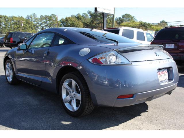 Mitsubishi Eclipse 2008 photo 2