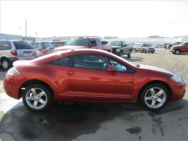 Mitsubishi Eclipse 2008 photo 3