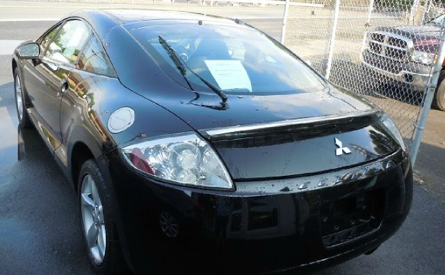 Mitsubishi Eclipse 2008 photo 3