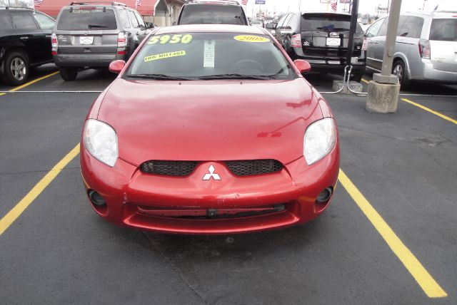 Mitsubishi Eclipse 2008 photo 3