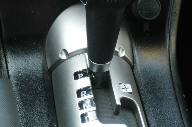 Mitsubishi Eclipse 2008 photo 2