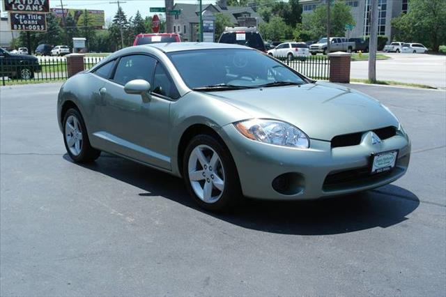 Mitsubishi Eclipse 2008 photo 3