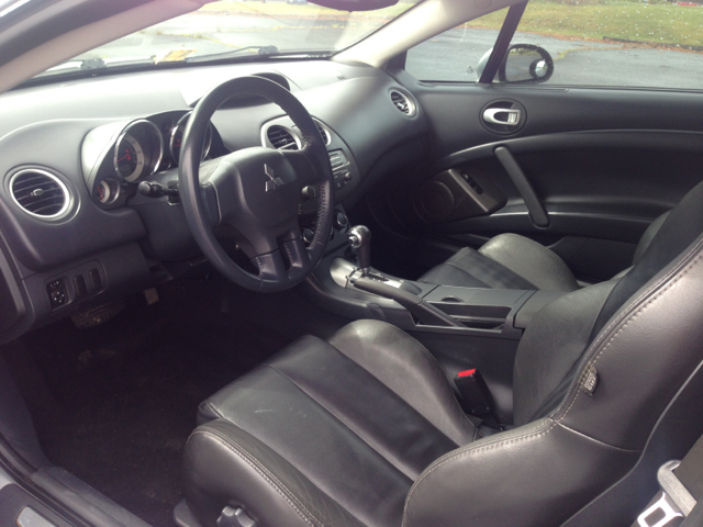 Mitsubishi Eclipse 2008 photo 4