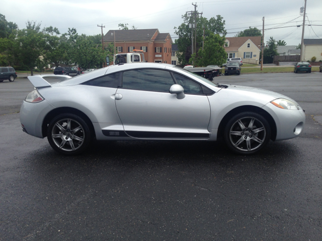 Mitsubishi Eclipse 2008 photo 6