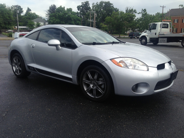 Mitsubishi Eclipse 2008 photo 7