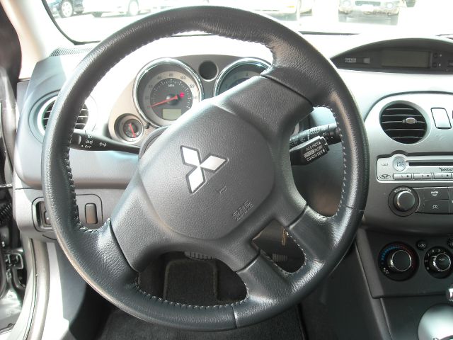 Mitsubishi Eclipse 2008 photo 5