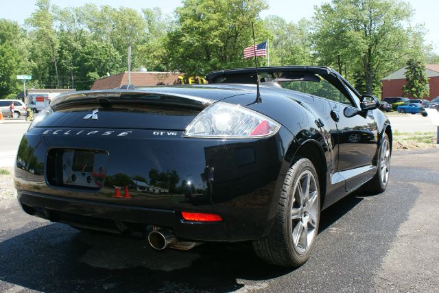 Mitsubishi Eclipse 2008 photo 6