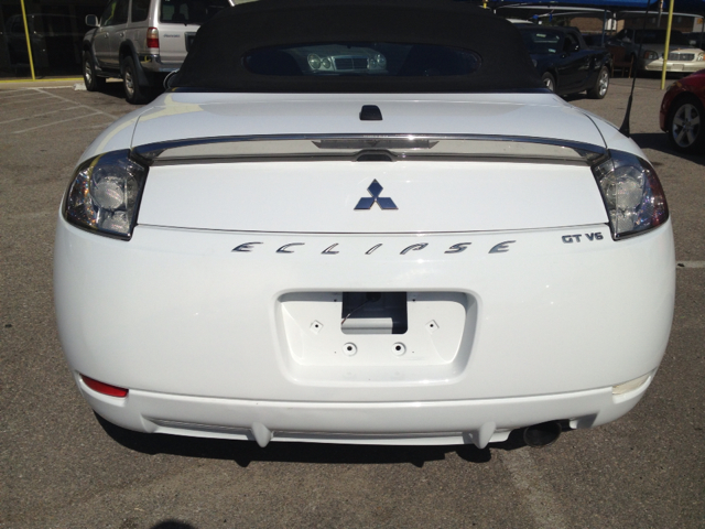 Mitsubishi Eclipse 2008 photo 3