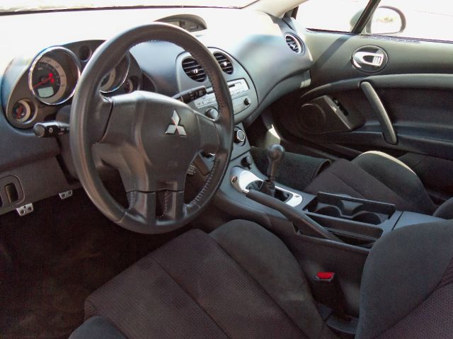 Mitsubishi Eclipse 2009 photo 1