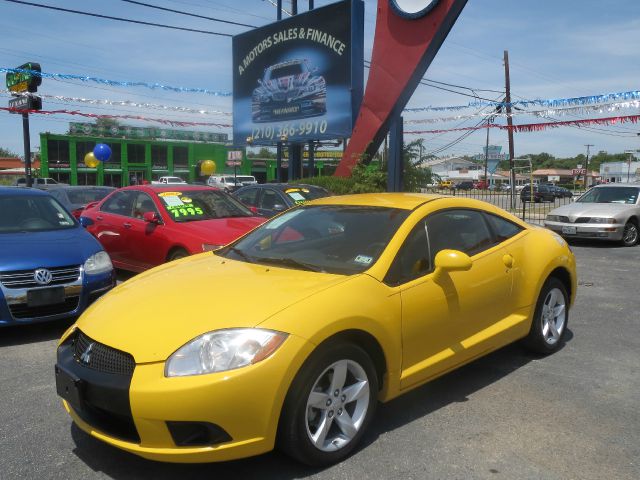 Mitsubishi Eclipse 2009 photo 3