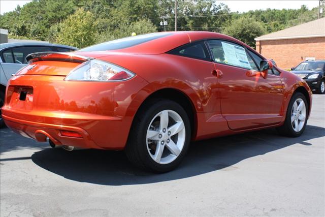 Mitsubishi Eclipse 2009 photo 2