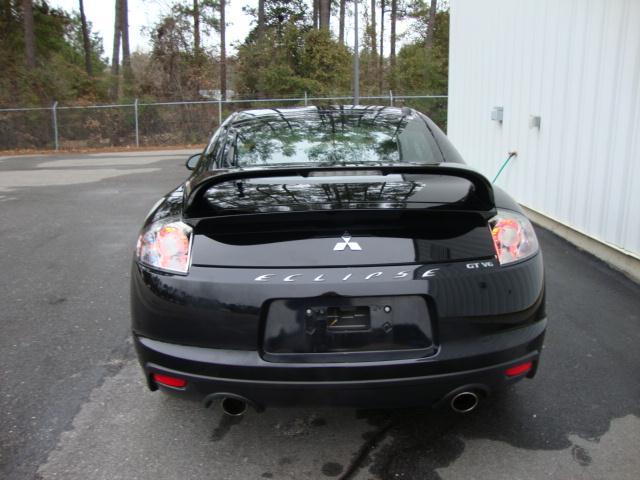 Mitsubishi Eclipse 2009 photo 2