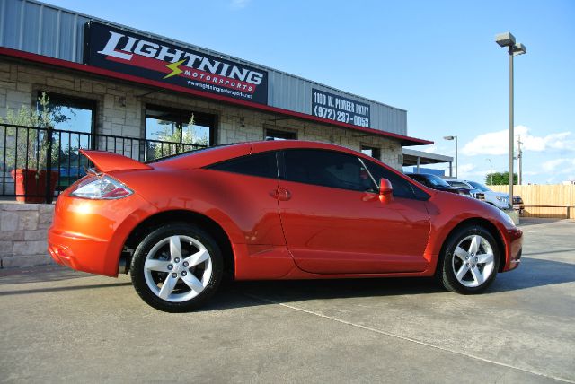 Mitsubishi Eclipse 2009 photo 9