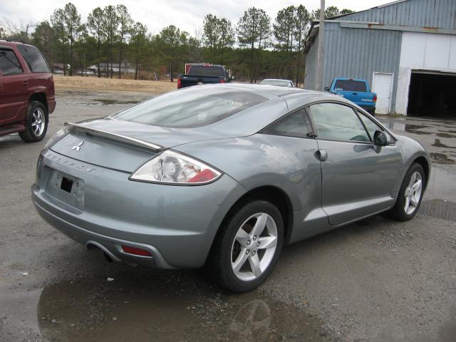 Mitsubishi Eclipse 2009 photo 3