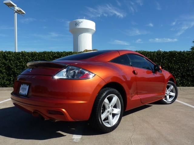 Mitsubishi Eclipse 2009 photo 2