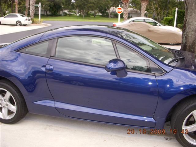 Mitsubishi Eclipse 2009 photo 4