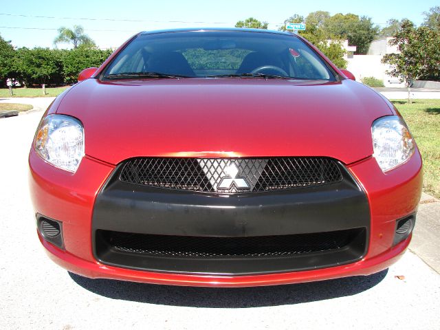 Mitsubishi Eclipse 2011 photo 1