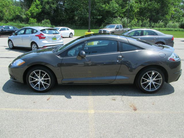 Mitsubishi Eclipse 2011 photo 1