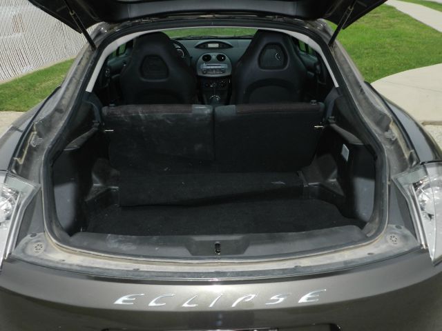 Mitsubishi Eclipse 2011 photo 5