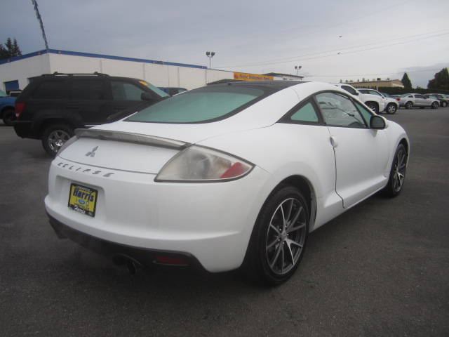 Mitsubishi Eclipse 2012 photo 3