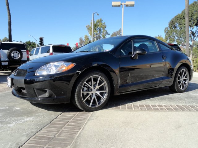 Mitsubishi Eclipse 2012 photo 1