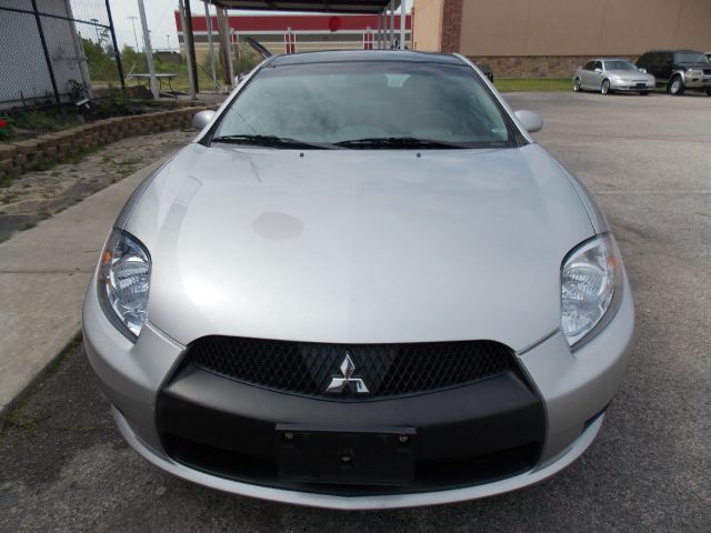 Mitsubishi Eclipse 2012 photo 21