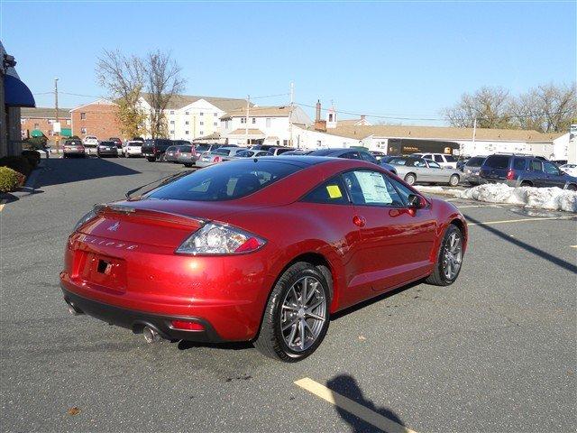 Mitsubishi Eclipse 2012 photo 2