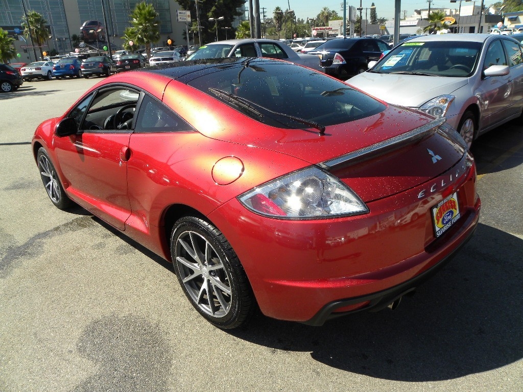 Mitsubishi Eclipse 2012 photo 3