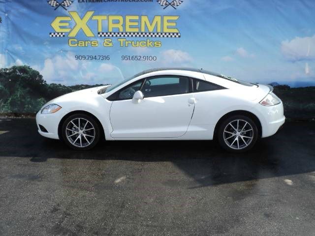 Mitsubishi Eclipse 2012 photo 2