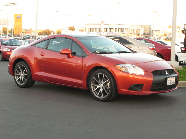 Mitsubishi Eclipse 2012 photo 1