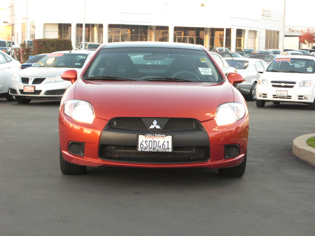 Mitsubishi Eclipse 2012 photo 2